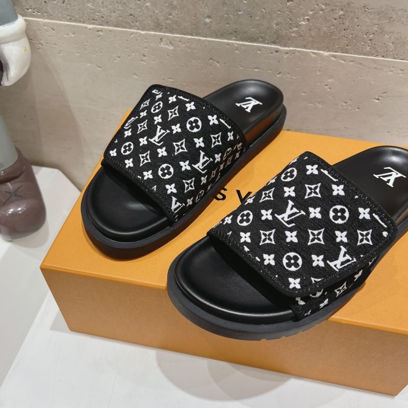 Louis Vuitton Slippers